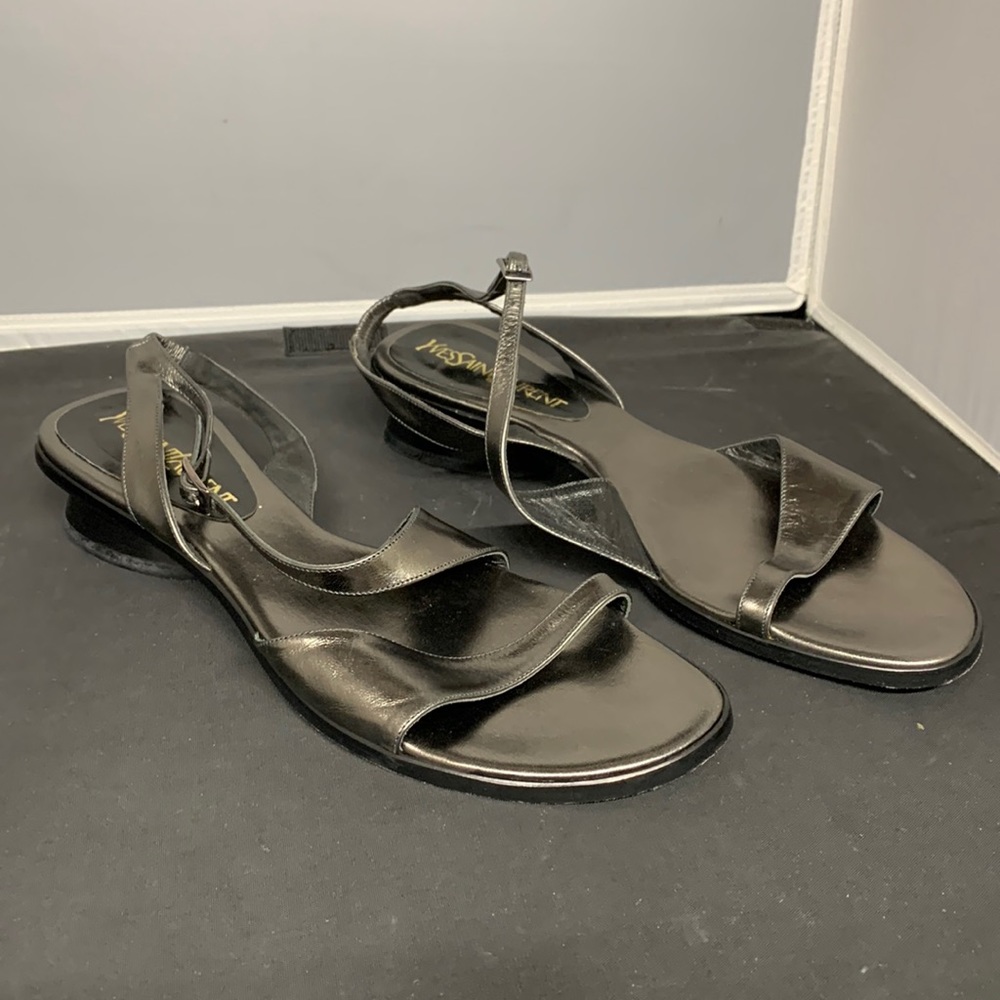 Yves Saint Laurent Sandals Zazie Anthracite Metallic Gray Black Leather Low Heel